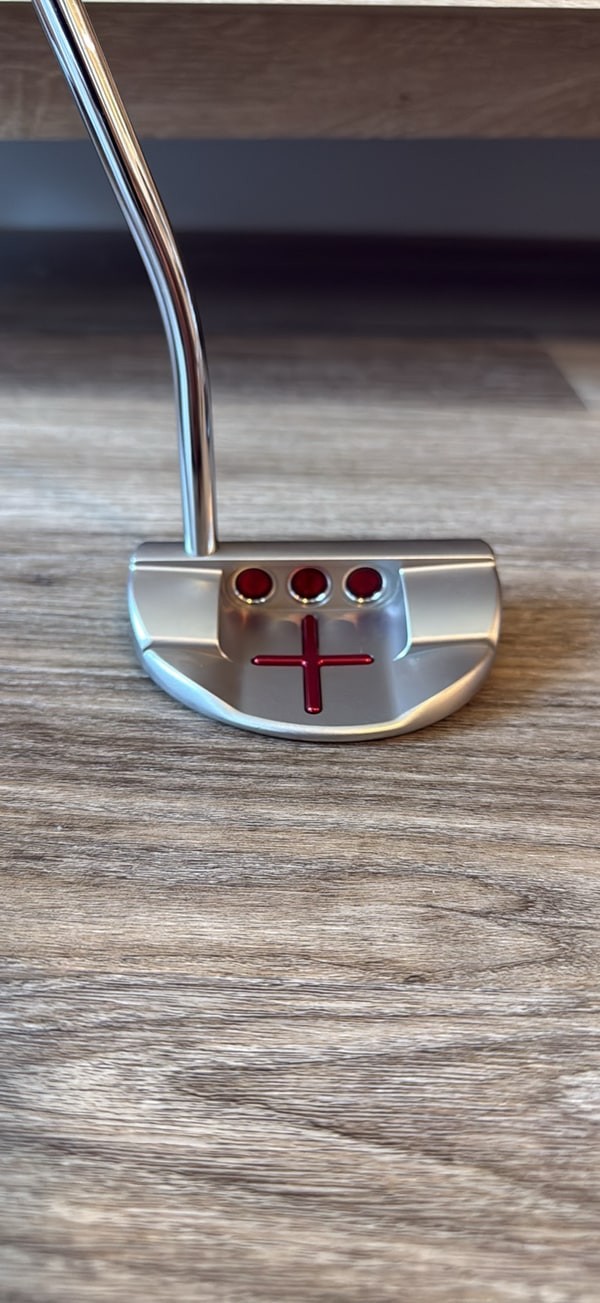 Titleist Scotty Cameron 2014 Select Roundback Putter image 1